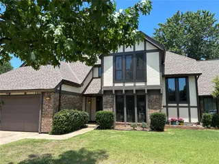 Sold home at 7311 NW 118 Street