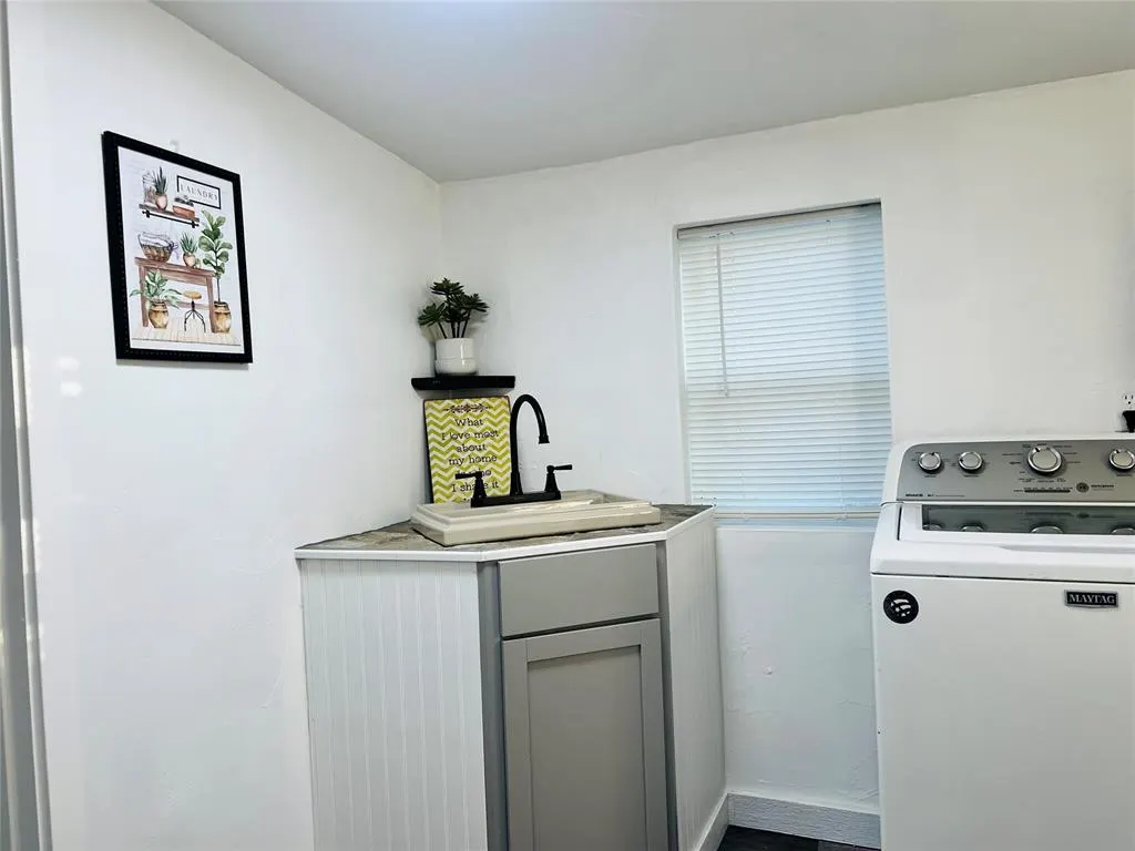 Photo 5 — 212 S 2nd Street, Noble, OK 73068