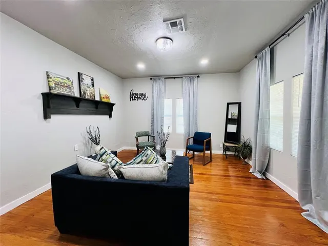 Photo 6 — 212 S 2nd Street, Noble, OK 73068