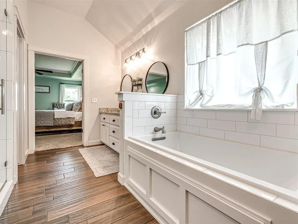 Photo 25 — 9924 Fawn Hollow Road, Mustang, OK 73064