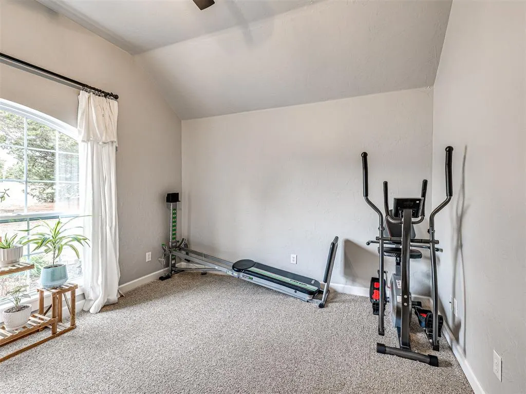 Photo 31 — 9924 Fawn Hollow Road, Mustang, OK 73064
