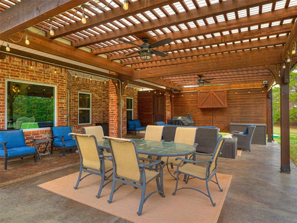 Photo 34 — 9924 Fawn Hollow Road, Mustang, OK 73064