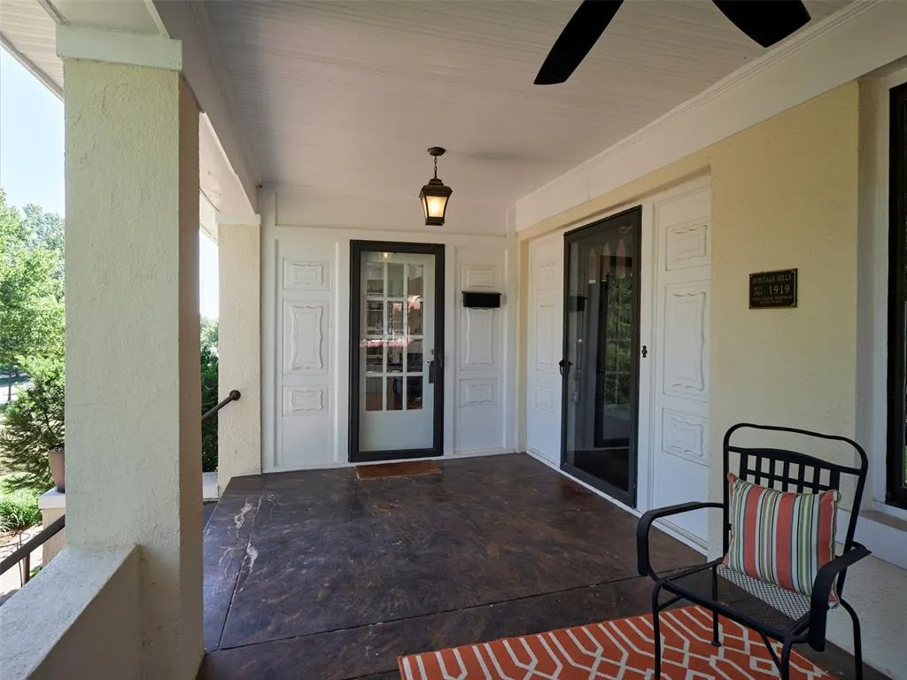 Photo 4 — 220 NW 19th Street, Oklahoma City, OK 73103