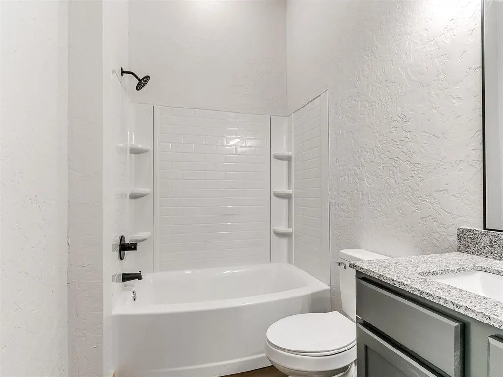 Photo 25 — 17899 N Harrah Road, Luther, OK 73054