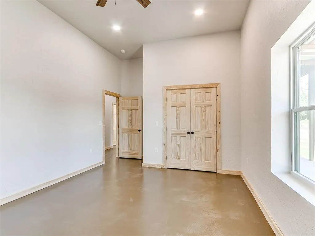 Photo 29 — 17899 N Harrah Road, Luther, OK 73054
