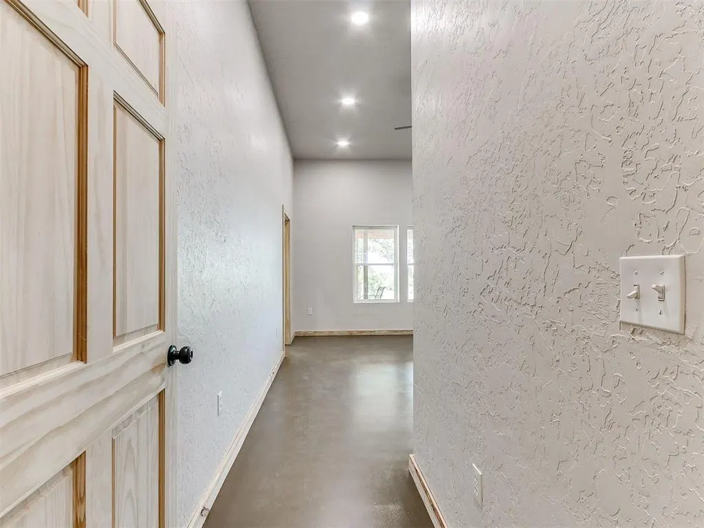 Photo 30 — 17899 N Harrah Road, Luther, OK 73054