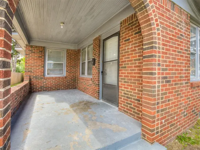 Photo 3 — 2436 NW 16th Street, Oklahoma City, OK 73107