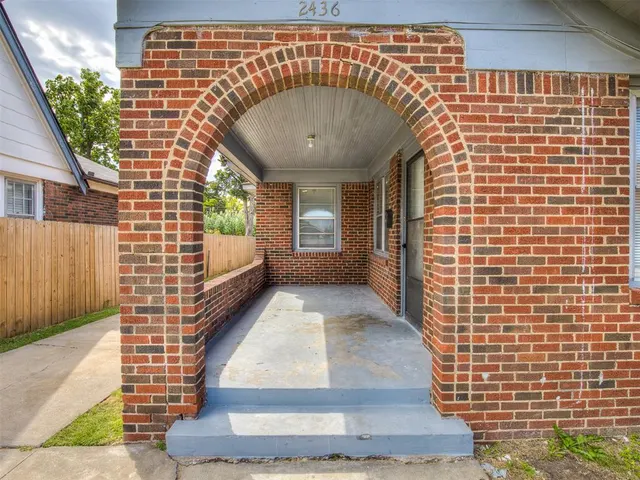 Photo 4 — 2436 NW 16th Street, Oklahoma City, OK 73107