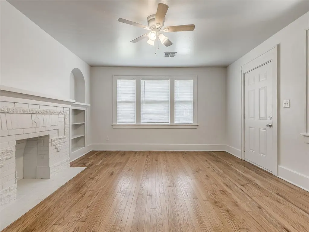 Photo 9 — 2436 NW 16th Street, Oklahoma City, OK 73107