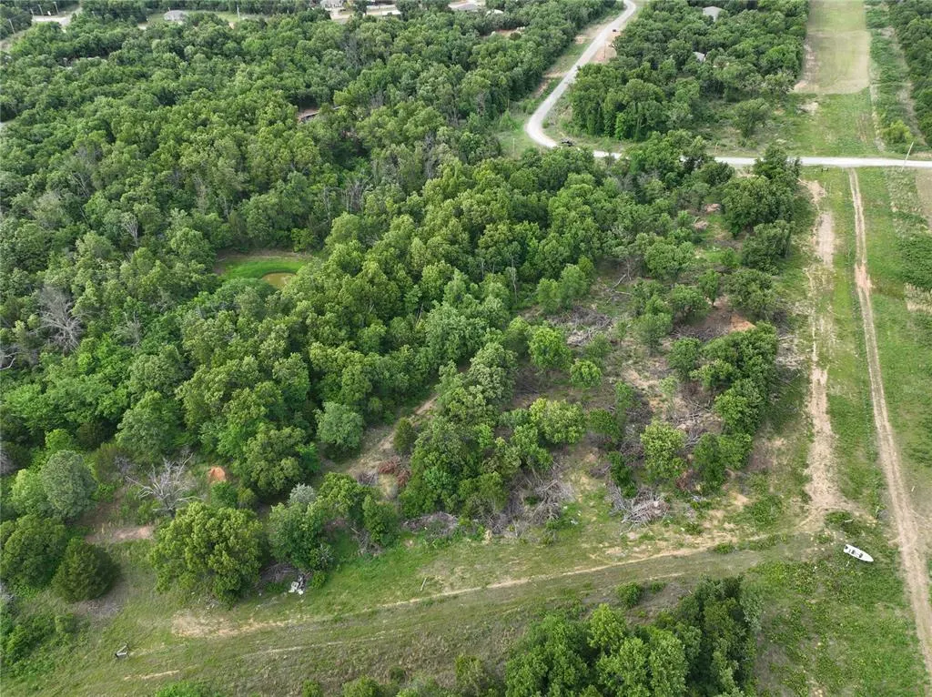 Photo 6 — Green Moss Trail, Harrah, OK 73045