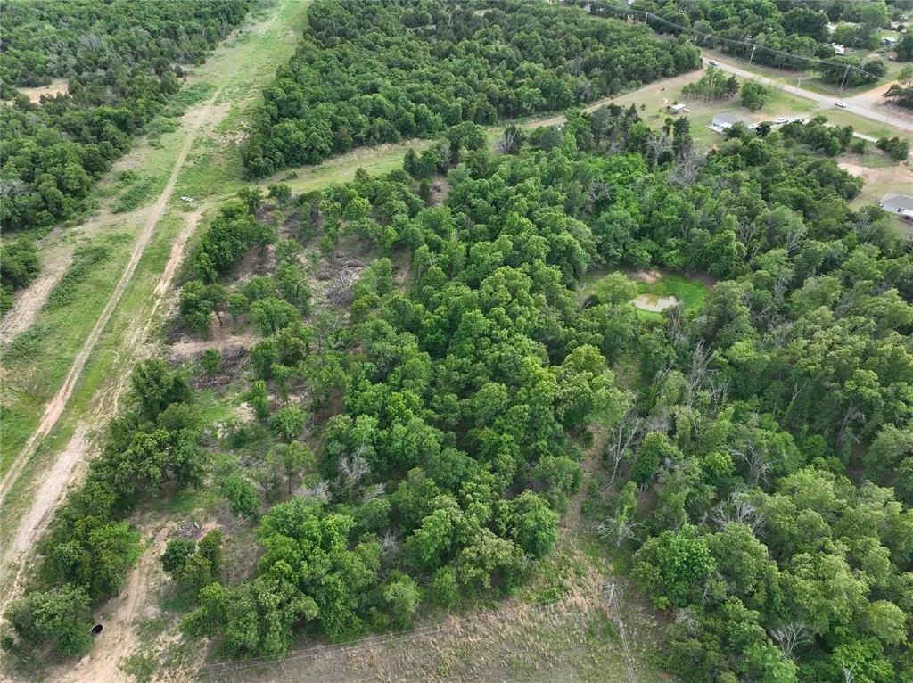Photo 19 — Green Moss Trail, Harrah, OK 73045
