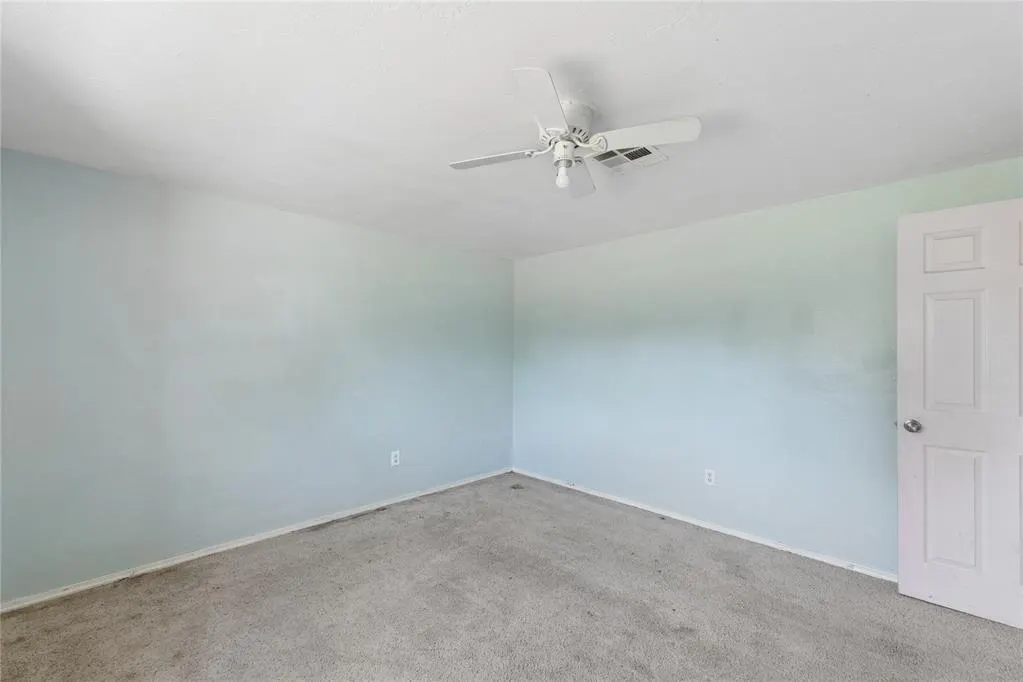 Photo 26 — 924 S Meadow Lane, Mustang, OK 73064