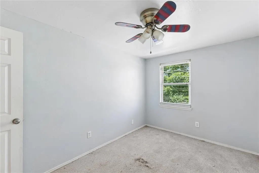 Photo 29 — 924 S Meadow Lane, Mustang, OK 73064