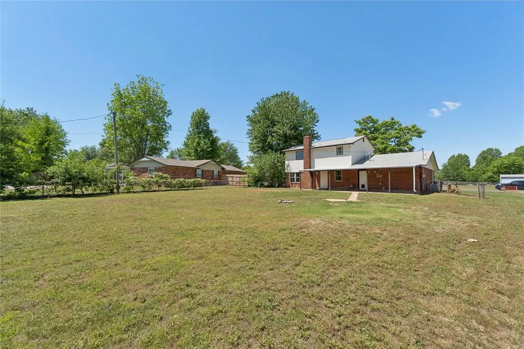 Photo 35 — 924 S Meadow Lane, Mustang, OK 73064