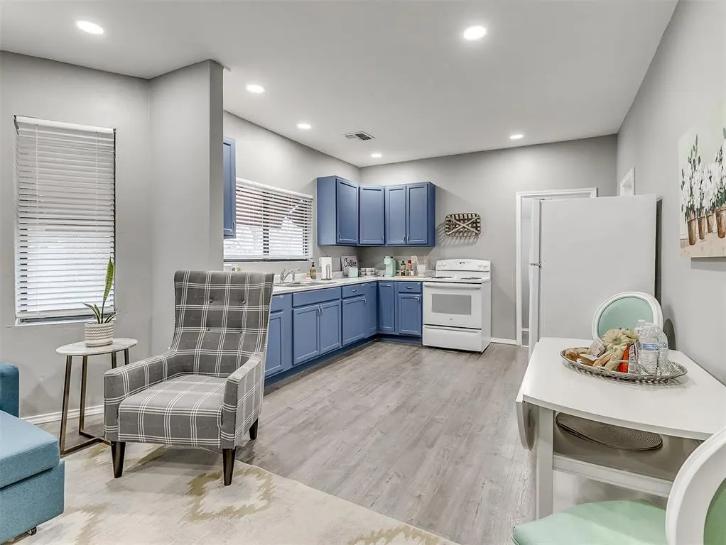 Photo 16 — 2901 N McKinley Avenue, Oklahoma City, OK 73106