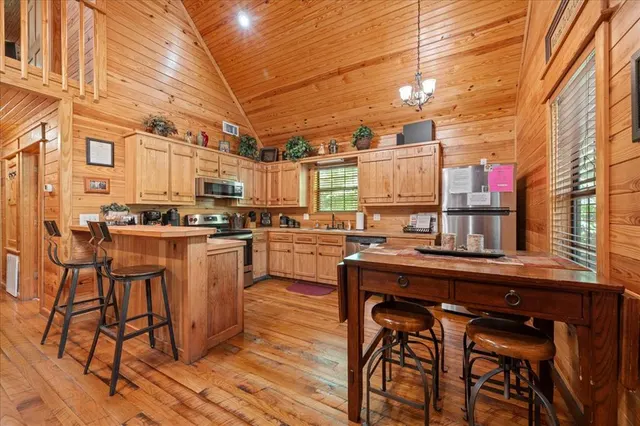 Photo 6 — 107 Lost Oaks Trail, Broken Bow, OK 74728