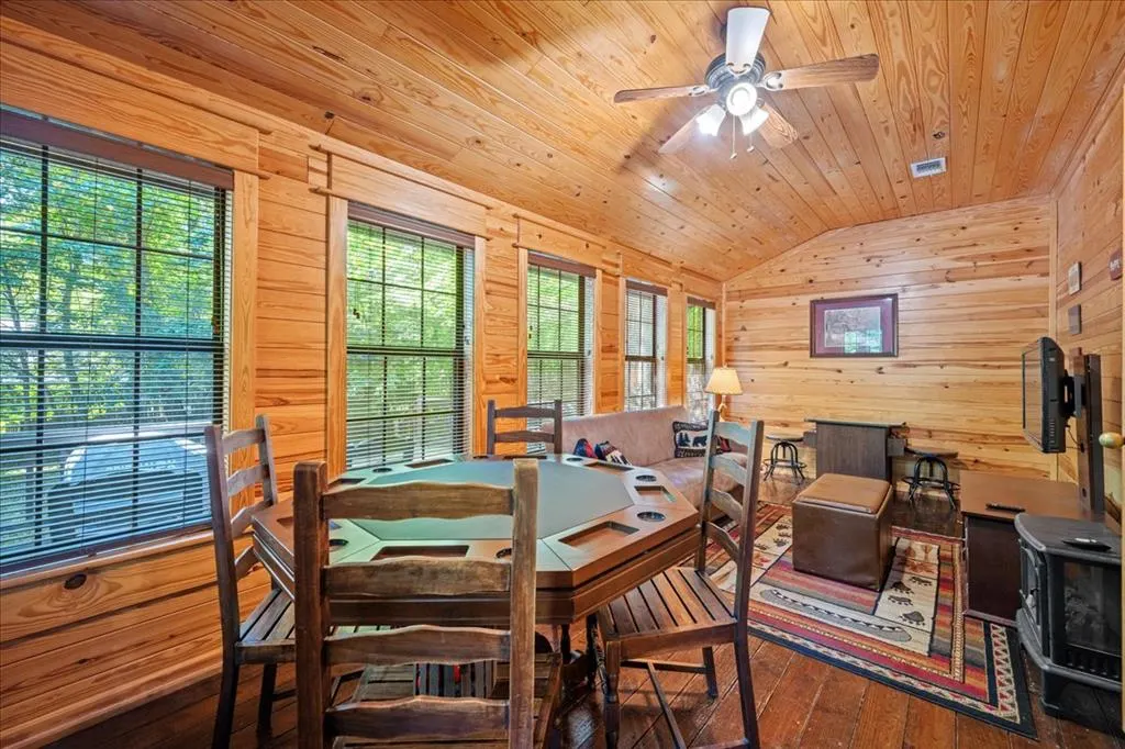 Photo 18 — 107 Lost Oaks Trail, Broken Bow, OK 74728