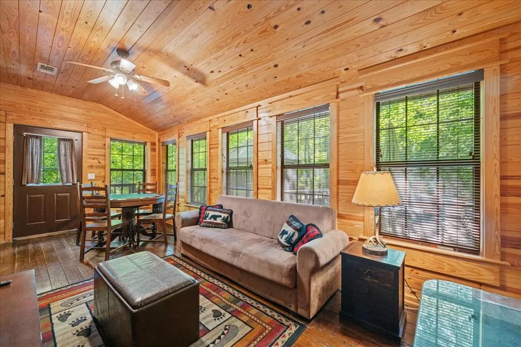 Photo 19 — 107 Lost Oaks Trail, Broken Bow, OK 74728