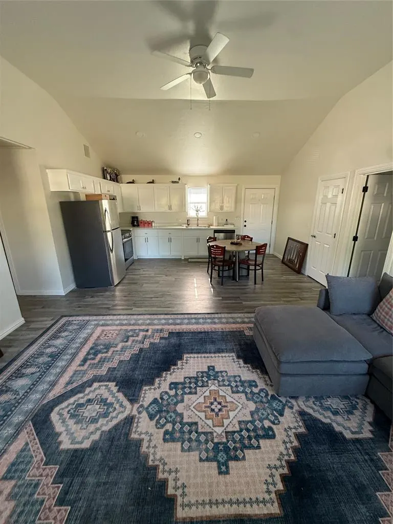 Photo 7 — 824 S Bennett Boulevard, Chandler, OK 74834