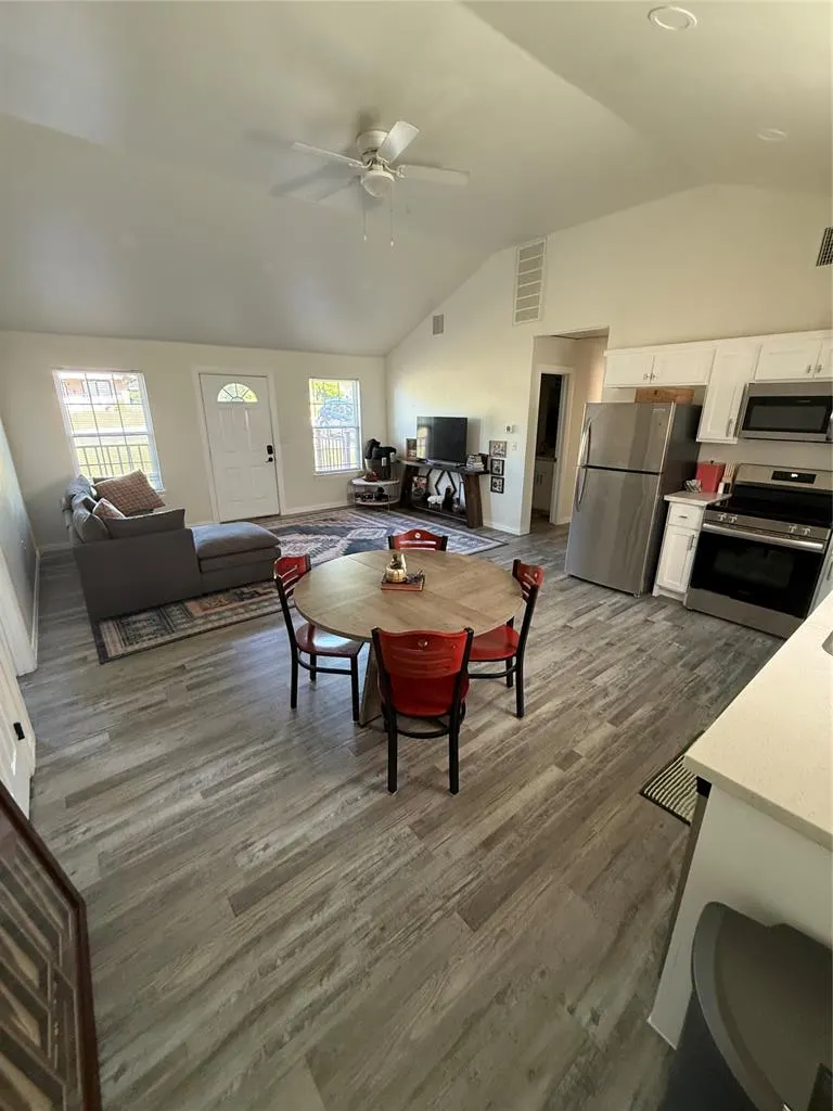 Photo 9 — 824 S Bennett Boulevard, Chandler, OK 74834
