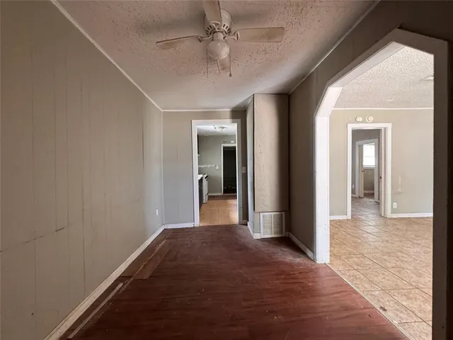 Photo 3 — 2632 SW 33rd Street, Oklahoma City, OK 73119