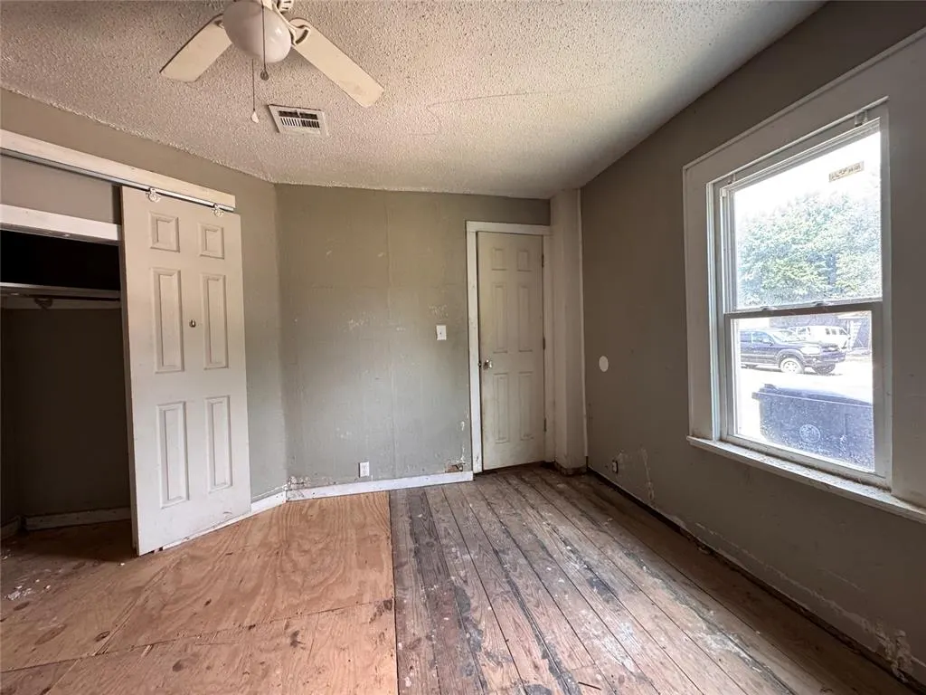 Photo 4 — 2632 SW 33rd Street, Oklahoma City, OK 73119
