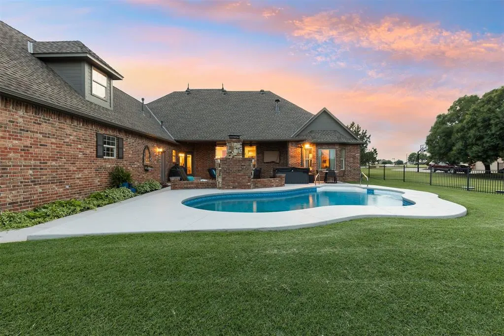 Photo 29 — 22370 Cedar Ridge Road, Edmond, OK 73025