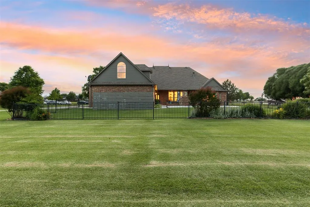 Photo 33 — 22370 Cedar Ridge Road, Edmond, OK 73025