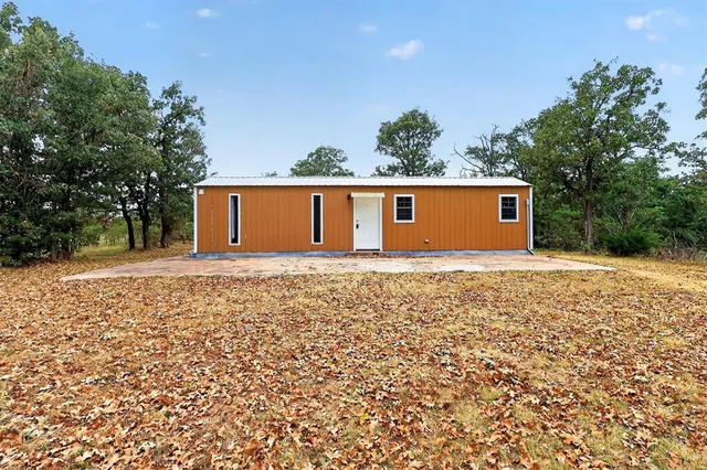 Photo 3 — 6780 Woods Acres Drive, Noble, OK 73068