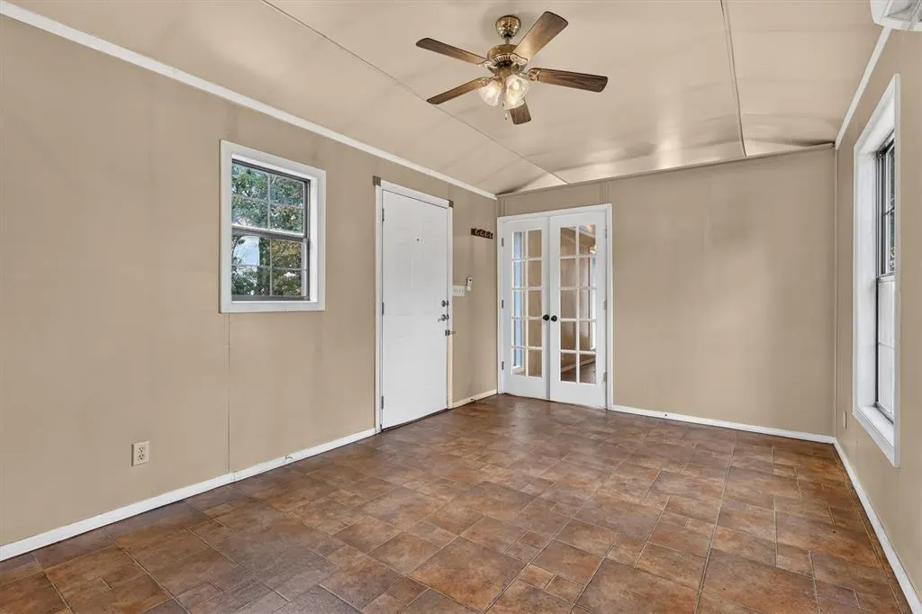 Photo 9 — 6780 Woods Acres Drive, Noble, OK 73068