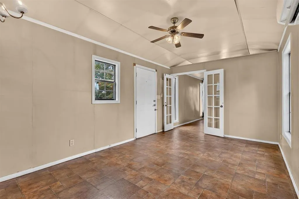 Photo 10 — 6780 Woods Acres Drive, Noble, OK 73068