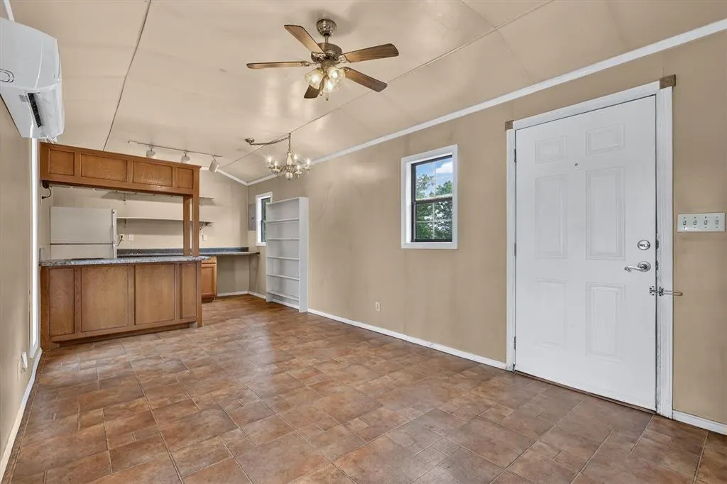 Photo 15 — 6780 Woods Acres Drive, Noble, OK 73068