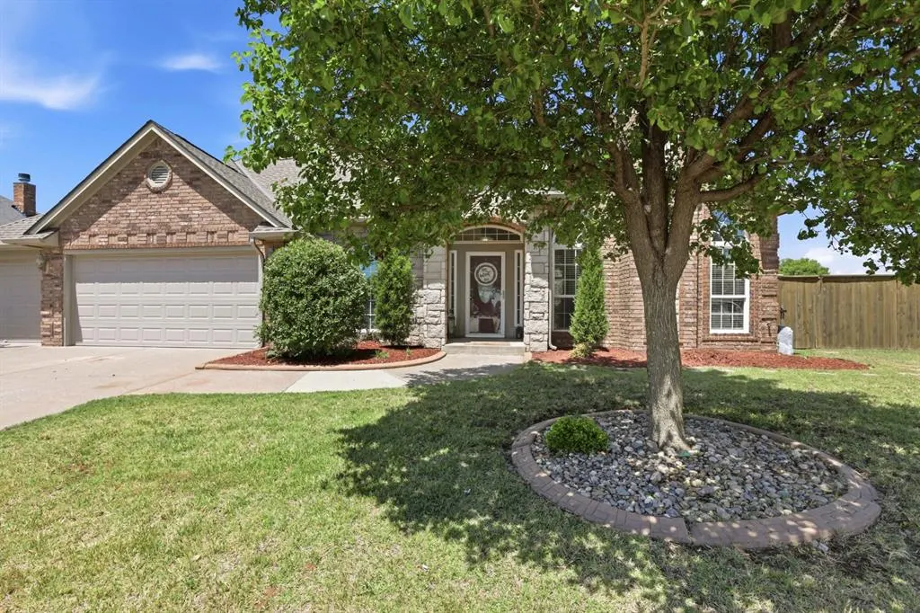 Front exterior — 2501 NW 153rd Street, Edmond, OK 73013