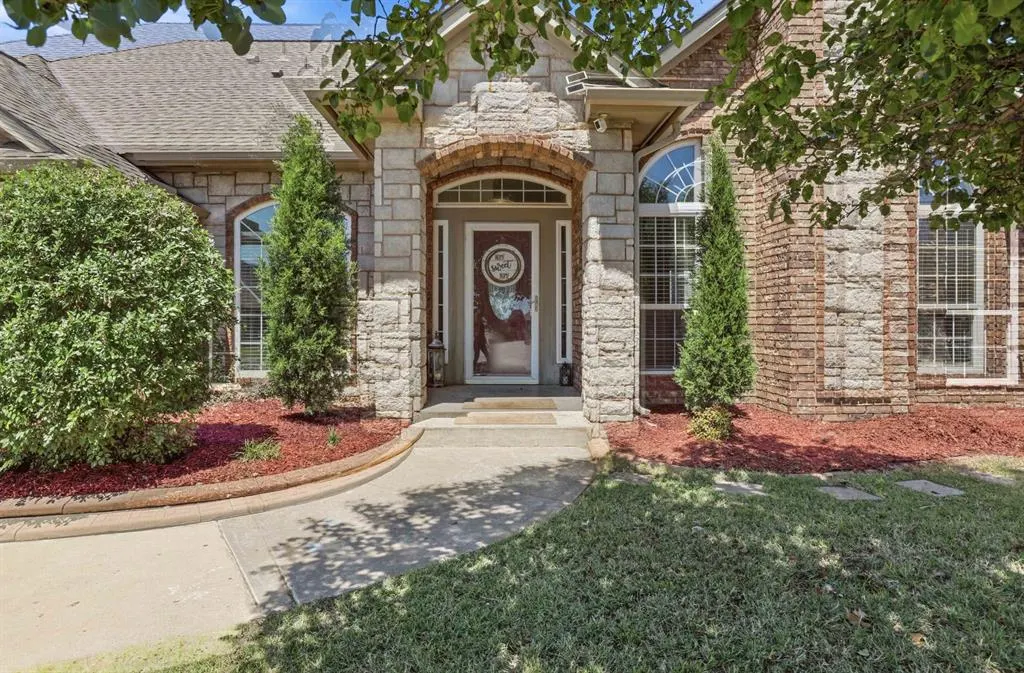 Photo 4 — 2501 NW 153rd Street, Edmond, OK 73013
