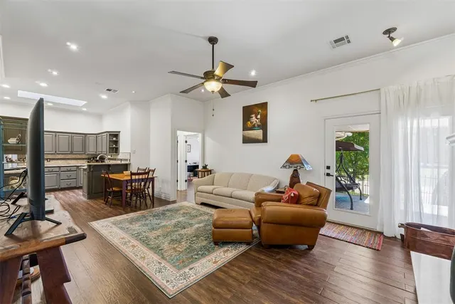 Photo 3 — 701 Doe Trail, Edmond, OK 73012
