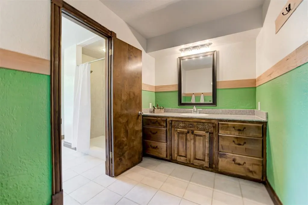 Photo 16 — 11229 Wolf Creek Road, Guthrie, OK 73044