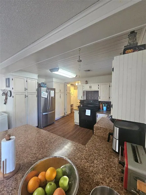 Photo 6 — 208 W 6th Street, Duke, OK 73532