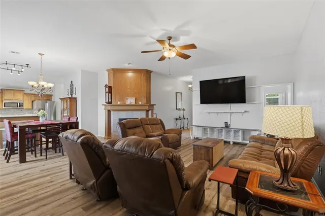 Photo 4 — 9612 Sun Drop Court, Oklahoma City, OK 73128
