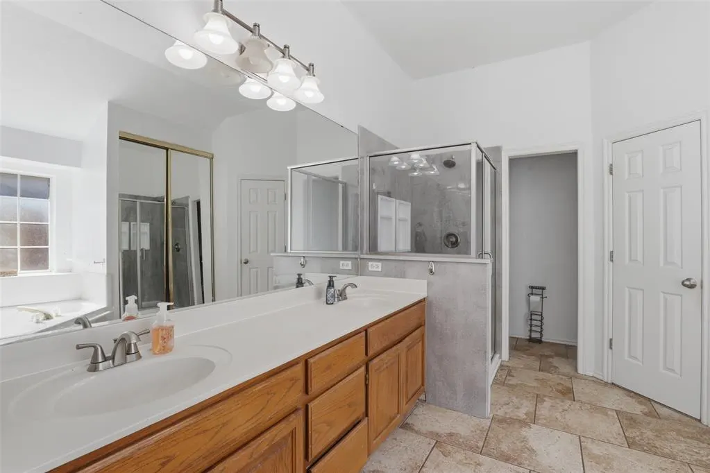 Photo 11 — 9612 Sun Drop Court, Oklahoma City, OK 73128