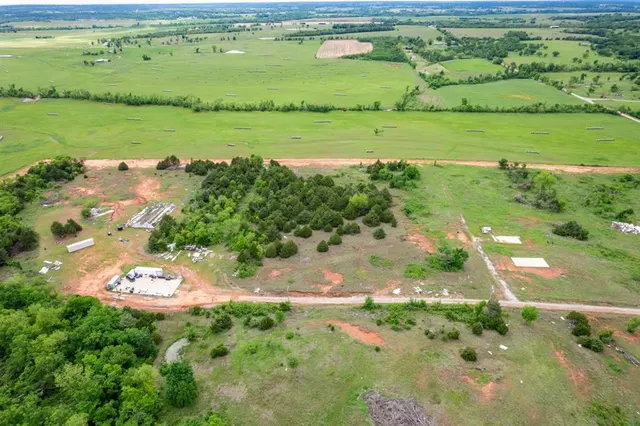 Photo 5 — 27825 Orion Road, Washington, OK 73093