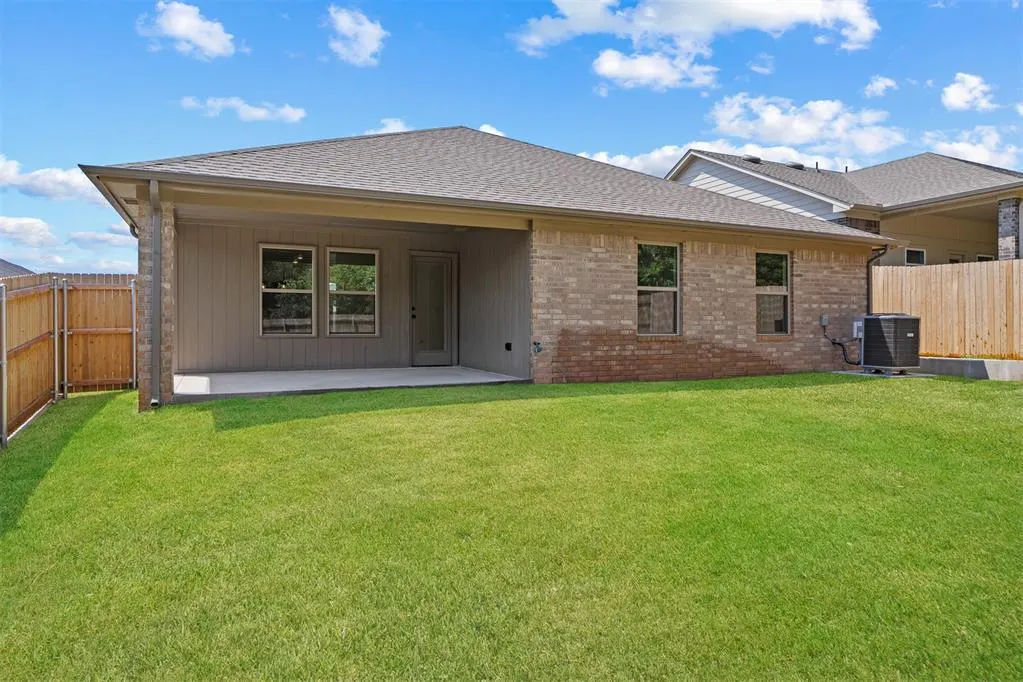 Photo 31 — 8817 Spruce Street, Edmond, OK 73003