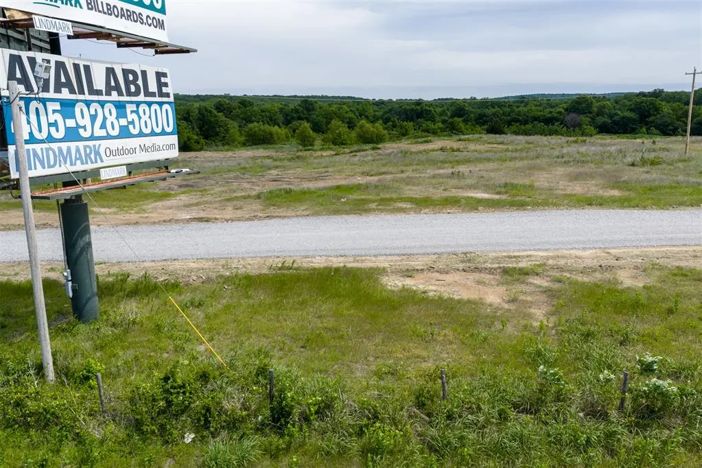 Photo 11 — W 75 Highway, Henryetta, OK 74437