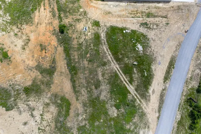 Photo 8 — W 75 Highway, Henryetta, OK 74437