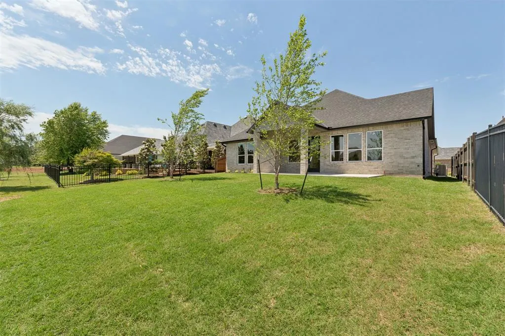 Photo 40 — 5000 Pont Neuf Road, Edmond, OK 73034