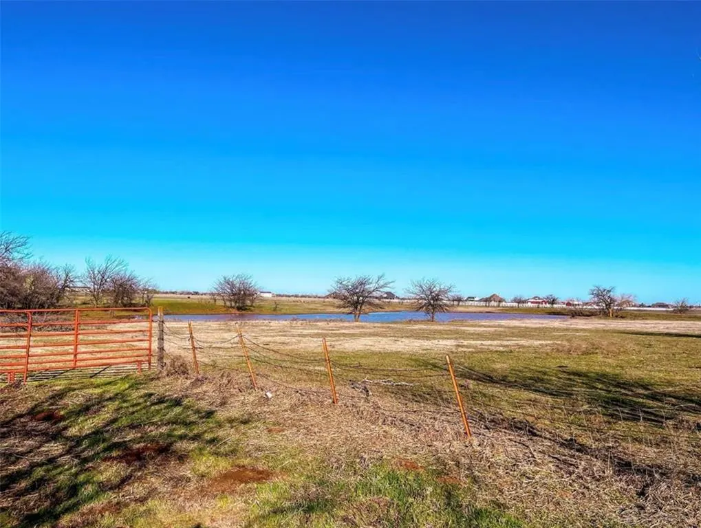 Photo 5 — 5411 NE Hart Drive, Piedmont, OK 73078