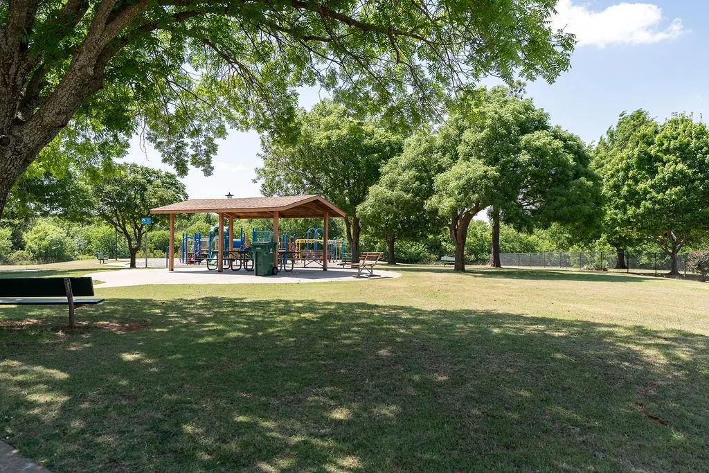 Photo 38 — 1108 NW 141st Street, Edmond, OK 73013