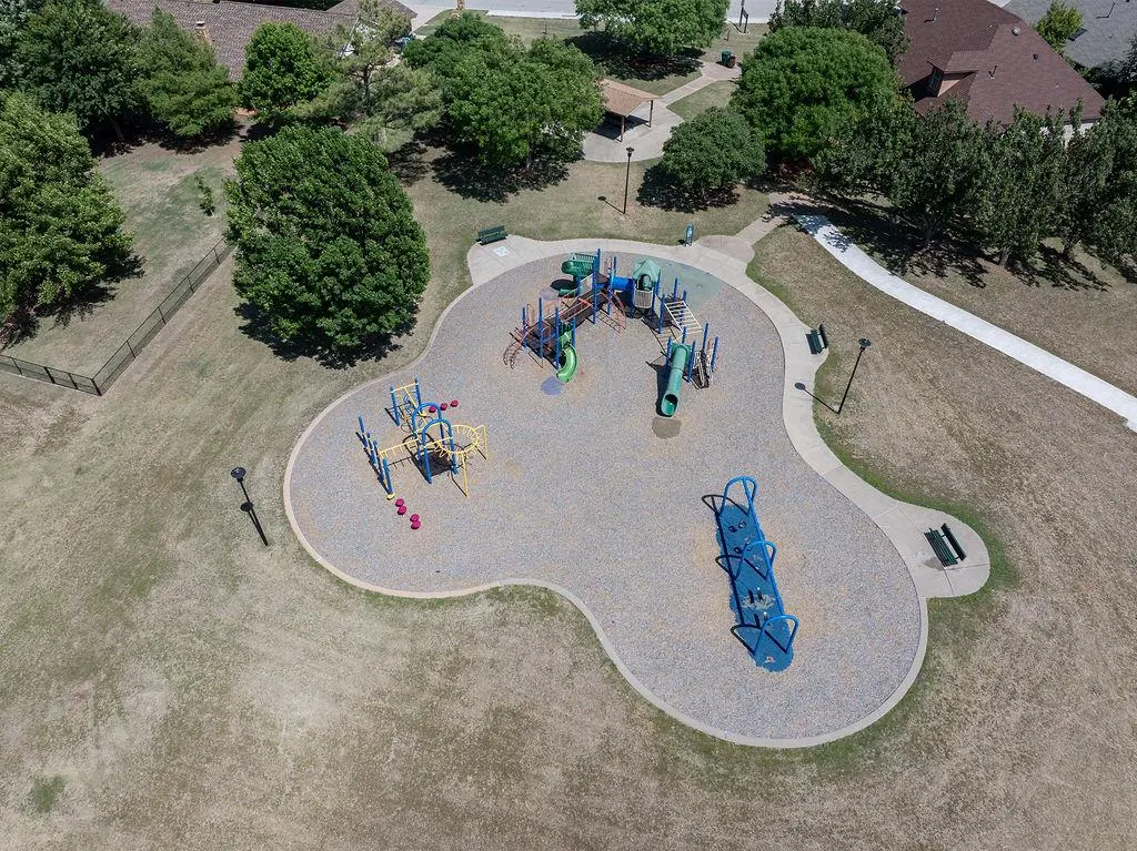 Photo 42 — 1108 NW 141st Street, Edmond, OK 73013