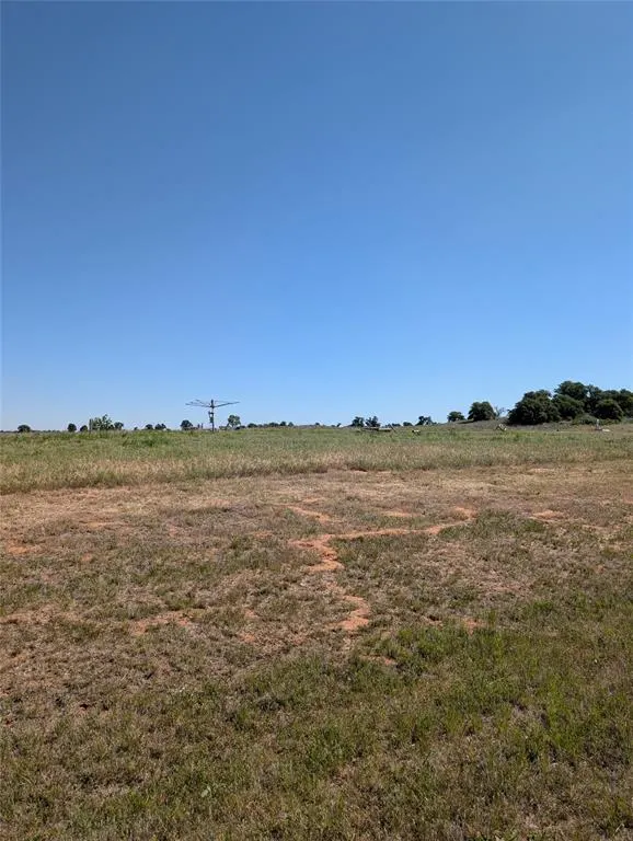 Photo 3 — 128 E Kenny Way, Fort Cobb, OK 73038