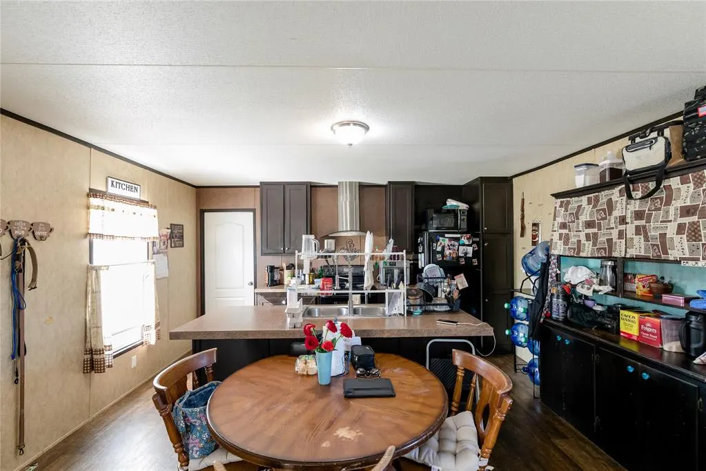 Photo 3 — 12018 N 2110 Road, Dill City, OK 73641