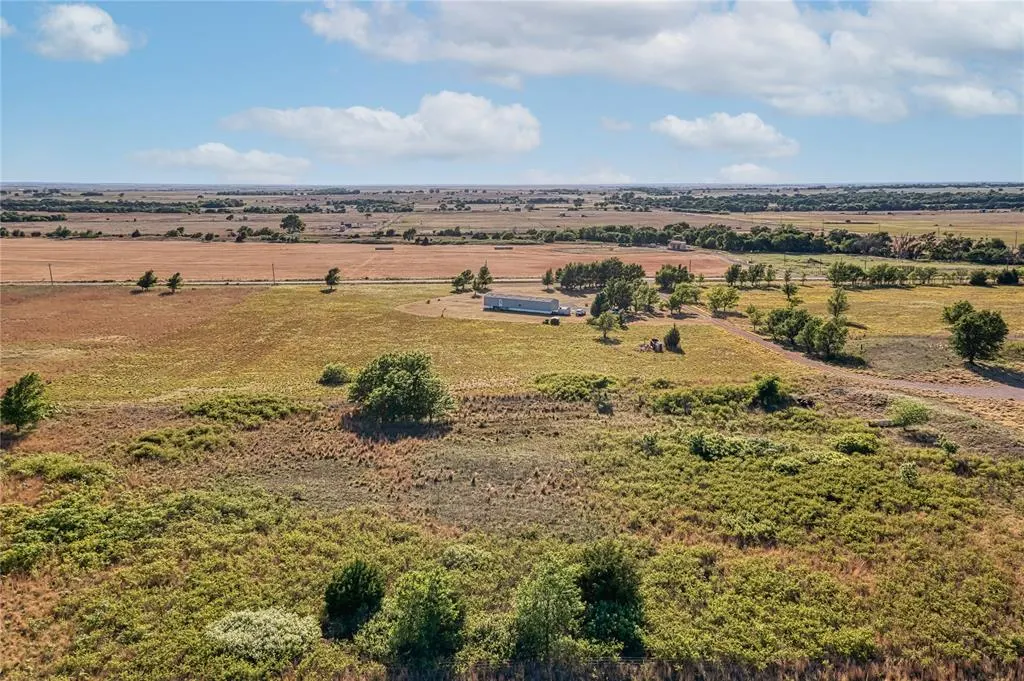 Photo 11 — 12018 N 2110 Road, Dill City, OK 73641